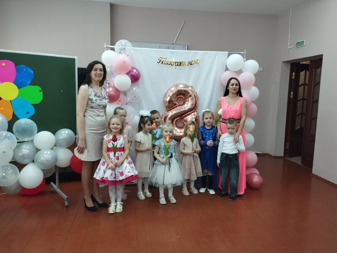 Праздник нежности и весеннего тепла в разновозрастной группе! 